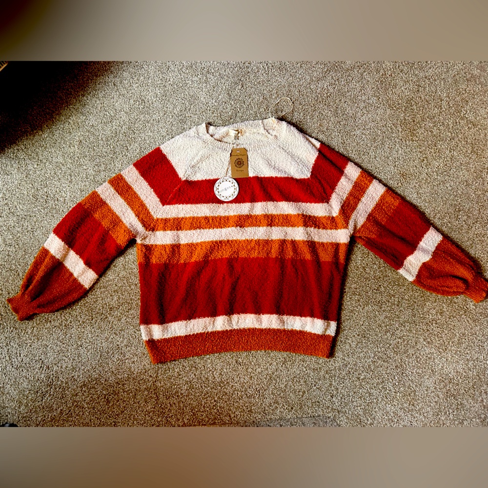 Fall Sweater.  Beautiful scoop neckline. New with tags. Great with jeans